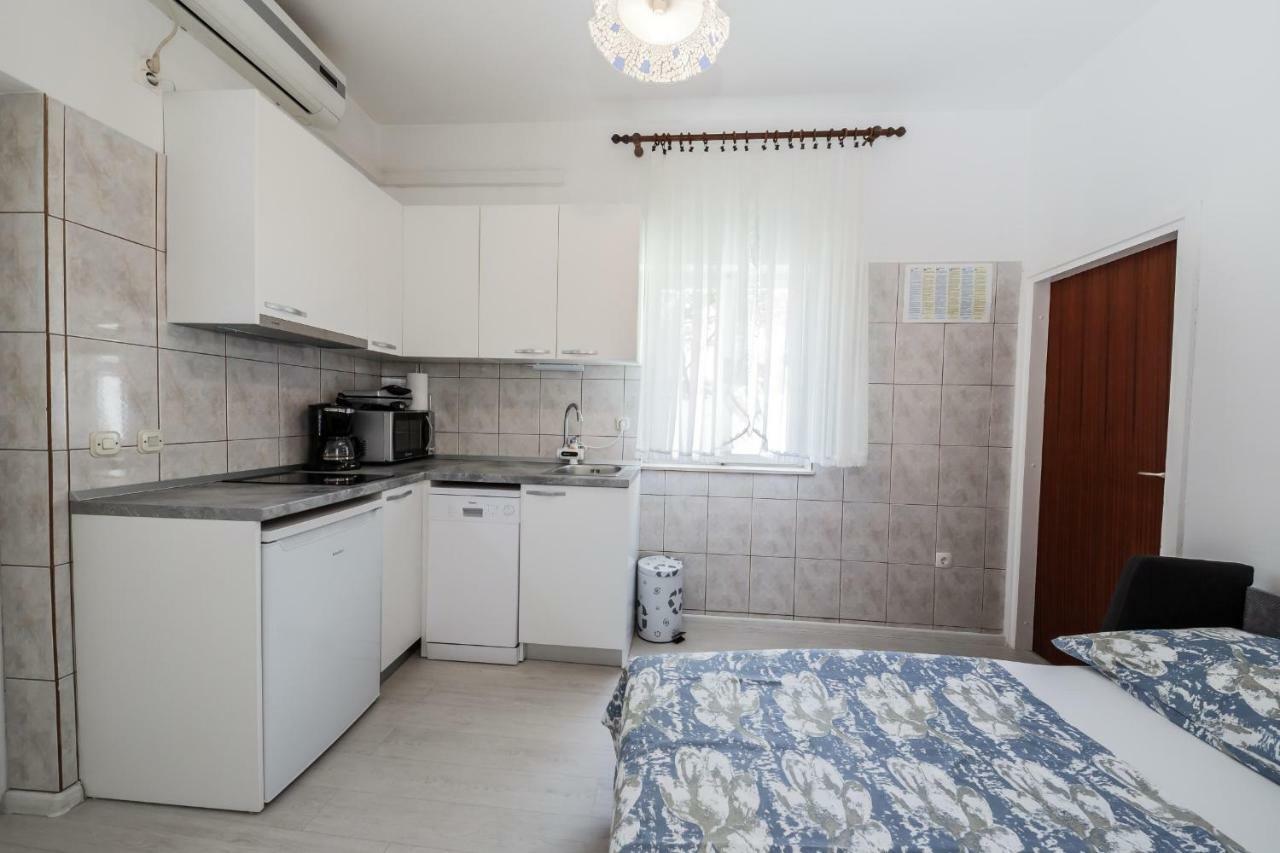 Apartments Sea Star Kaštela Kültér fotó
